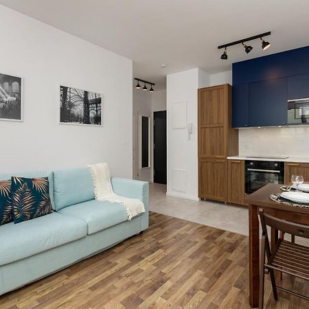 Stacja Wola Apartments With Parking By Noclegi Renters Warszawa Zewnętrze zdjęcie