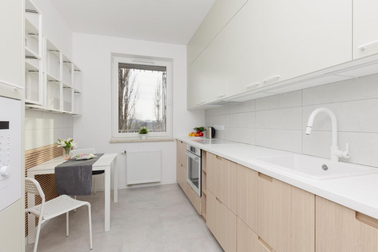 Stacja Wola Apartments With Parking By Noclegi Renters Warszawa Zewnętrze zdjęcie