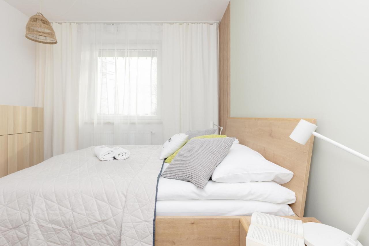 Stacja Wola Apartments With Parking By Noclegi Renters Warszawa Zewnętrze zdjęcie