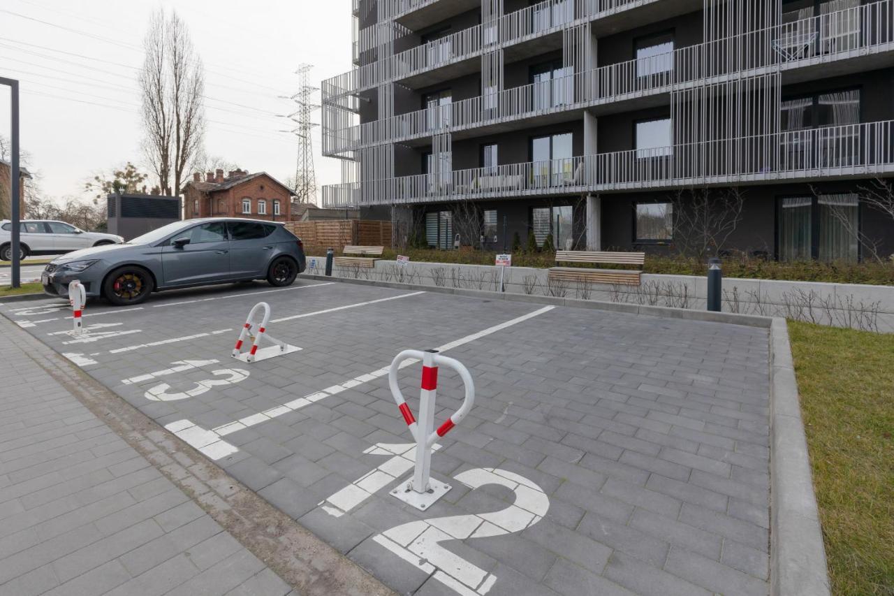 Stacja Wola Apartments With Parking By Noclegi Renters Warszawa Zewnętrze zdjęcie