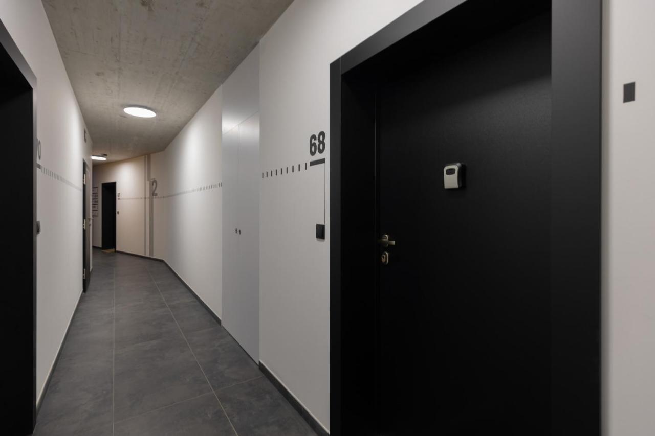 Stacja Wola Apartments With Parking By Noclegi Renters Warszawa Zewnętrze zdjęcie